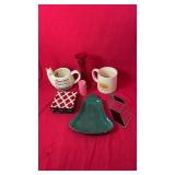 collection of household and dï¿½cor items including