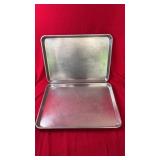 Pair of Bakerï¿½s & Chefï¿½s aluminum cookie pans.