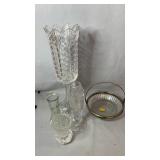 Collection of crystal and glass décor including a