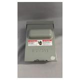 Siemens metal electrical disconnect/safety switch
