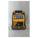 CAT CJ1000DCP portable power station with 1000