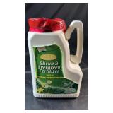 CIL Shrub & Evergreen Fertilizer 10-3-6 in a 4.3