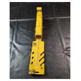 Roofers Extreme Roofing ToolYellow metal