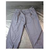 Men's Comfort Fit Dress Pants Size 40