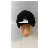 Black knit toque featuring an embroidered boat