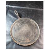Cast Iron SkilletRound cast iron skillet with