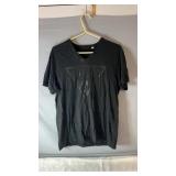 Black Guess short sleeve V-neck T-shirt with a