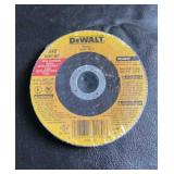 DeWalt DW8424 Type 27 high-performance grinding