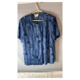 Tradition collection blue short-sleeve top, size