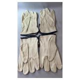 Pair of cream-coloured leather work gloves, size