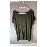 George green short sleeve top with a relaxed fit,