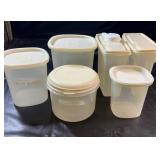 Six Rubbermaid food storage containers in