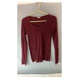 Ardene burgundy long-sleeve top, size Medium,