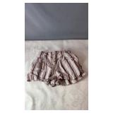Urban Kids shorts in size Medium 10ï¿½12 with pink,