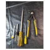 Combination WrenchesVarious combination