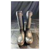 Black BOGS waterproof winter boots, womenï¿½s size
