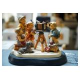 Hummel Club figural group "Picture Perfect"