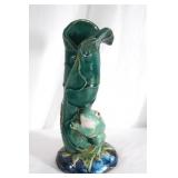 Frog ceramic flower vase