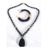 Dark green Jade bracelet & beaded necklace