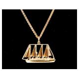 14kt Gold Ship pendant 750 Italian Gold chain