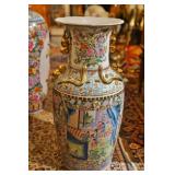 Large Chinese porcelain Temple vase