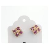 14kt Gold earrings w rubies