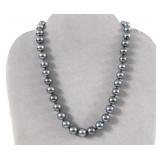 Black Tahitian Pearl necklace with Diamond clasp