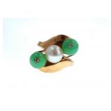 Jade ring w pearl w 2 tiny diamonds
