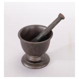 19c APOTHECARY CAST IRON MORTAR & PESTLE SET