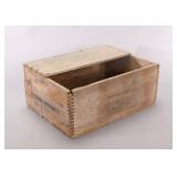 1920s DUPONT DYNAMITE EXPLOSIVES CRATE