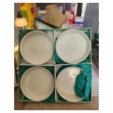 Set Of 4 NIB Sophie Conran Brulee Dishes
