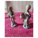 This Vintage Porcelain Victorian Couple
