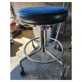 Mechanics Roll Around Chair