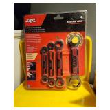 New In Package 4 Secure Grip Skill Wrenches