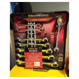 New 8 Piece Gear Wrench Combination In Package