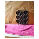 Cast Iron Heart Cornbread Pan