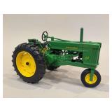 John Deere 60 - 2005 SFTS - ERTL - 8.5”L x 5”H
