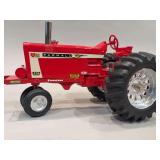 Farmall 706 - NF - Hot Farm Pulling Tractor - Scale Models - 10”x6”