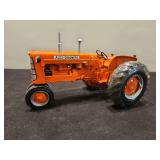 Allis Chalmers D17 ERTL - 9'L x 4'H
