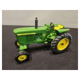 John Deere 3010 Diesel ERTL - 9'L x 6'H