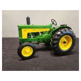 John Deere 730 - 8'L x 5'H