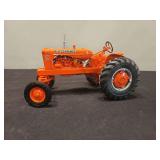 Allis Chalmers WD 45 ERTL - 9'L x 4'H