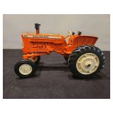 Allis Chalmers D19 NFTM Edition ERTL - 10'L x 5'H