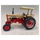 International Harvester 544 Diecast Tractor - 10”x7”￼