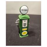 John Deere Fuel Pump Plastic - 4'H