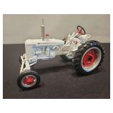 McCormick Farmall C White Demonstrator 2000 ERTL - 8'L x 5'H