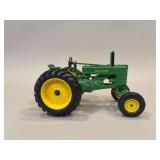 John Deere Model-G - Styled “GW” 1997 Collector Edition - ERTL - 9”L x 5”H