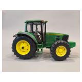 John Deere 7330 Premium - ERTL - SN 3647SR00 - 12”L x 8”H