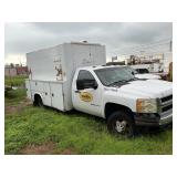2007 Chevy 3500 6.0 box truck