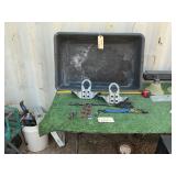 RECEIVING  HITCH / BLACK TUB